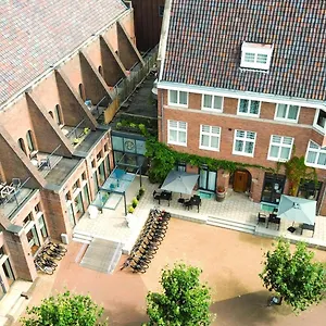 **** Hotel Chasse Holandia